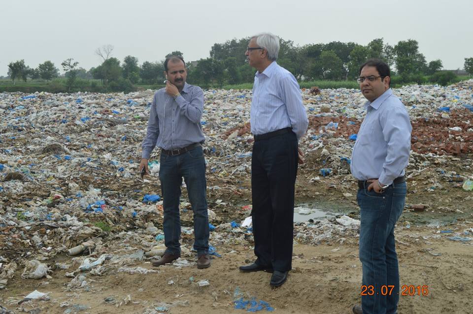 MD GWMC Dr. Atta-ul-Haq visisted landfill site