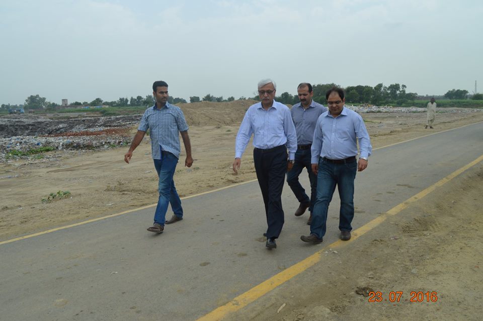 MD GWMC Dr. Atta-ul-Haq visisted landfill site