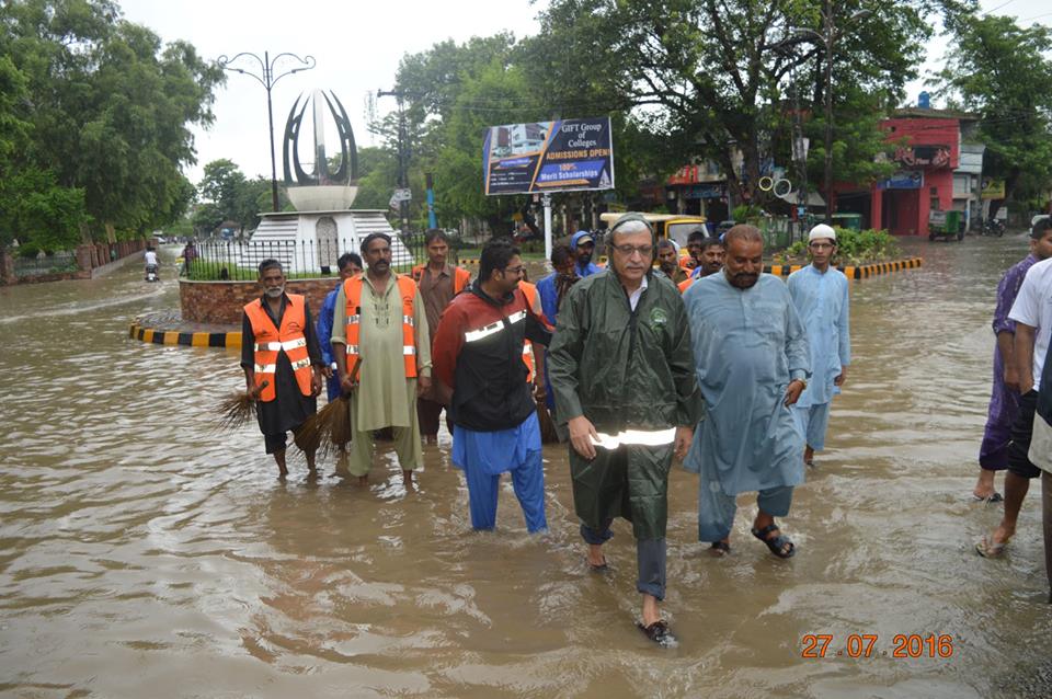 MD GWMC Monitoring Filed Operations during Rain