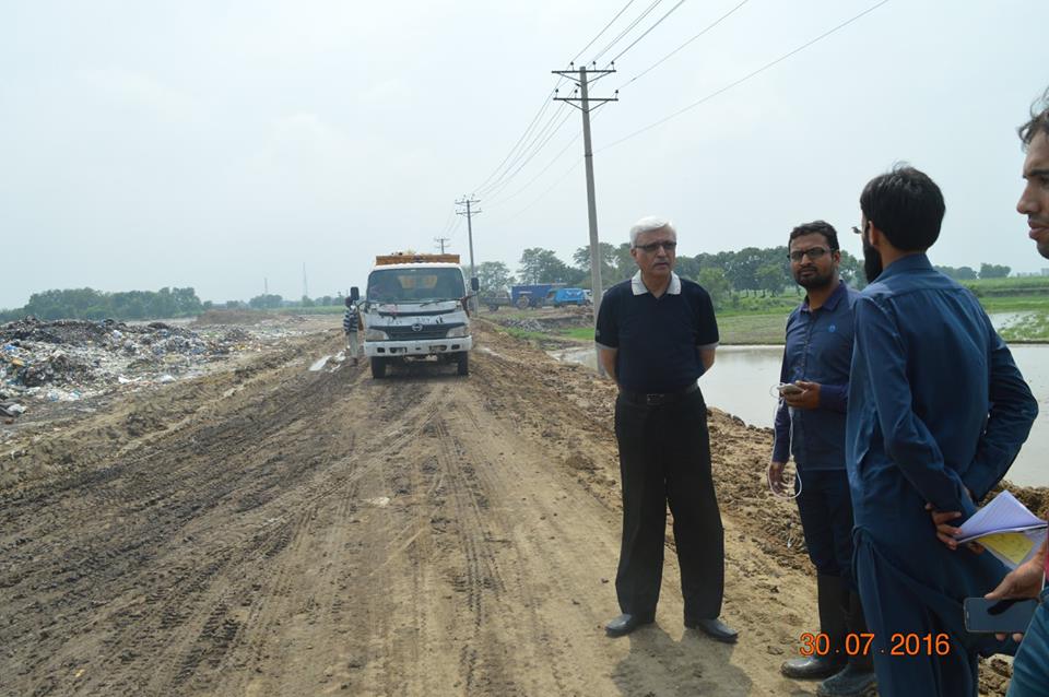 MD GWMC Dr Atta-ul-Haq Visited Disposal Site After the Rain