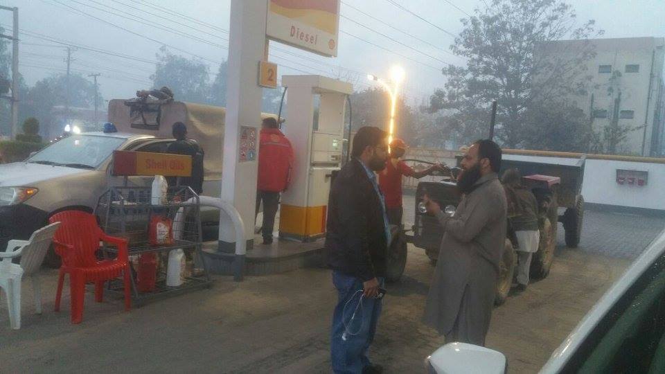 Company Secretary GWMC visited Petrol Pumps