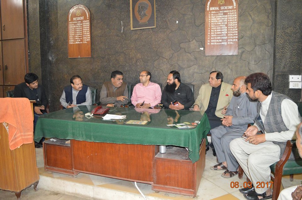 Company secretary along with Senior Manager Ops and Assistant Manager Operations Visited cloth market Gujranwala