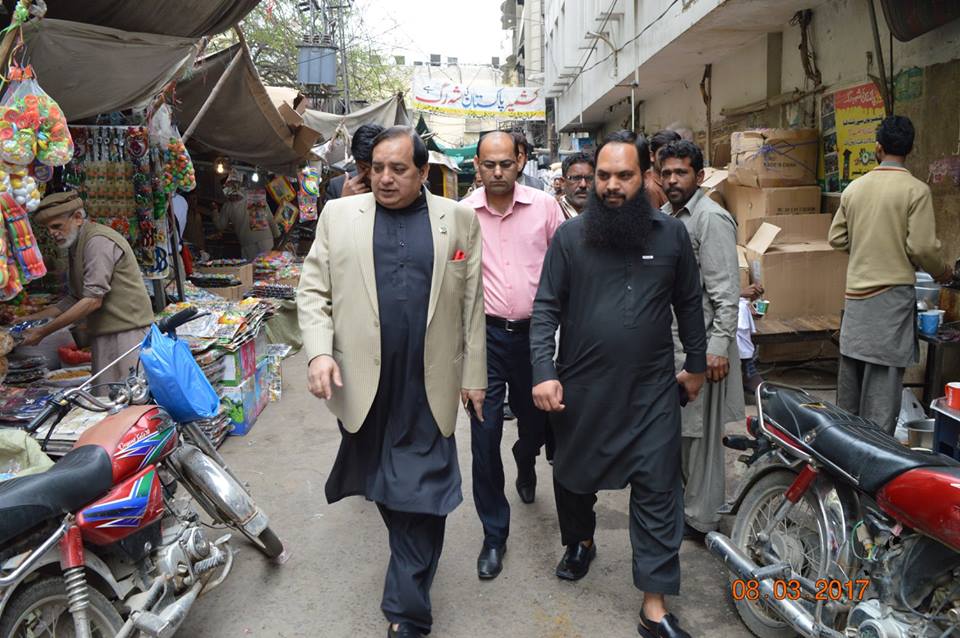 Company secretary along with Senior Manager Ops and Assistant Manager Operations Visited cloth market Gujranwala