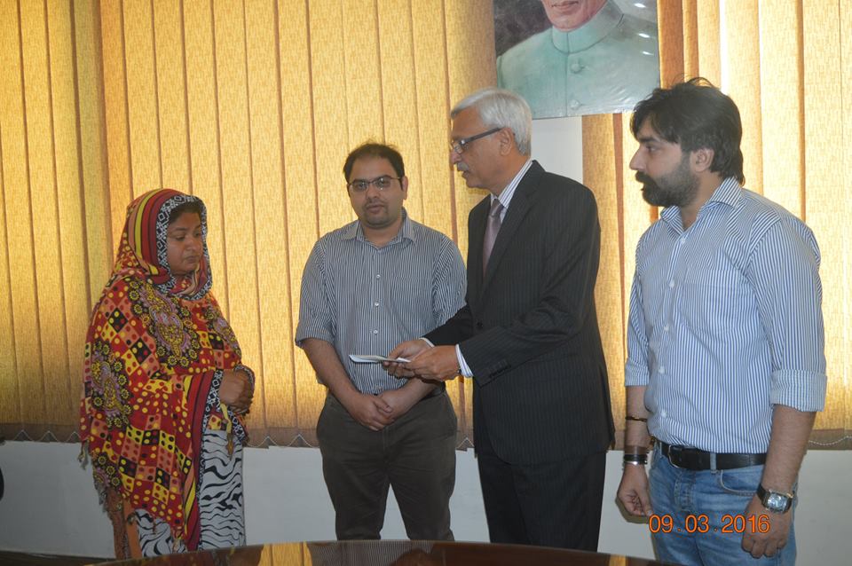 Cheque Distribution to NOK of Deceased Employees