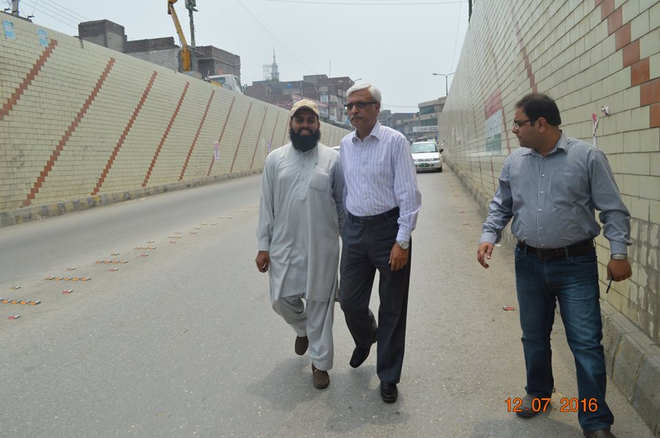 Dr. Atta visited various areas to check cleanliness