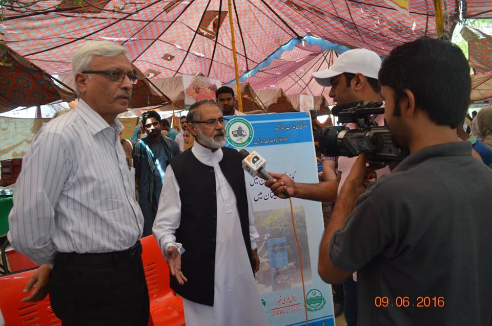 Chairman GWMC Adul Rouf Mughal along with MD GWMC Dr Atta-ul Haq inaugurated Ramadan Camp Office Fattomand and check cleanliness arrangements.