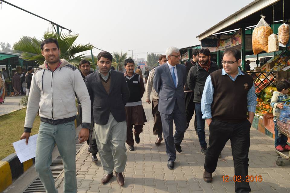 MD visit to check cleanliness of Sasta Bazar